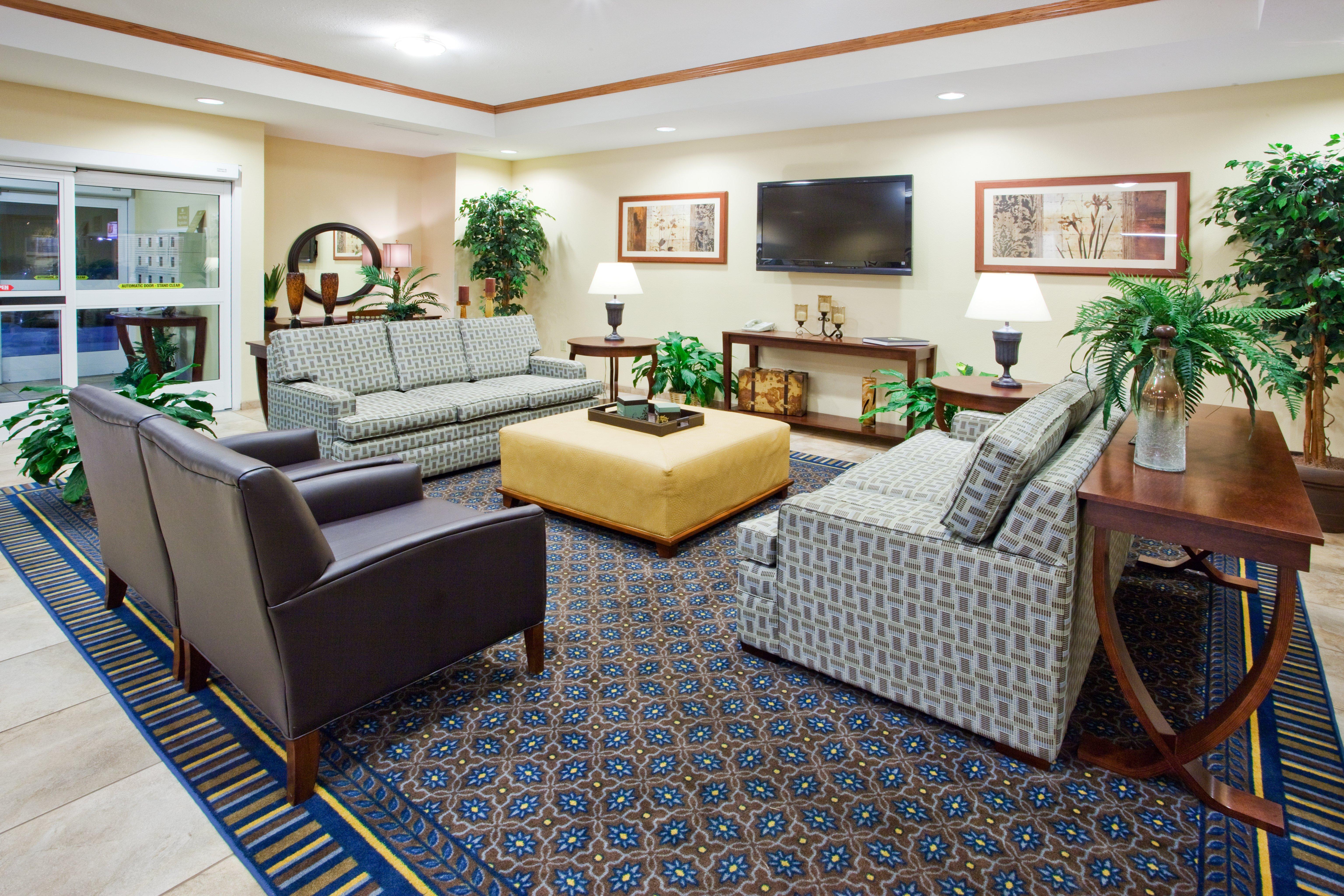 Candlewood Suites - Columbus, An Ihg Hotel Екстер'єр фото