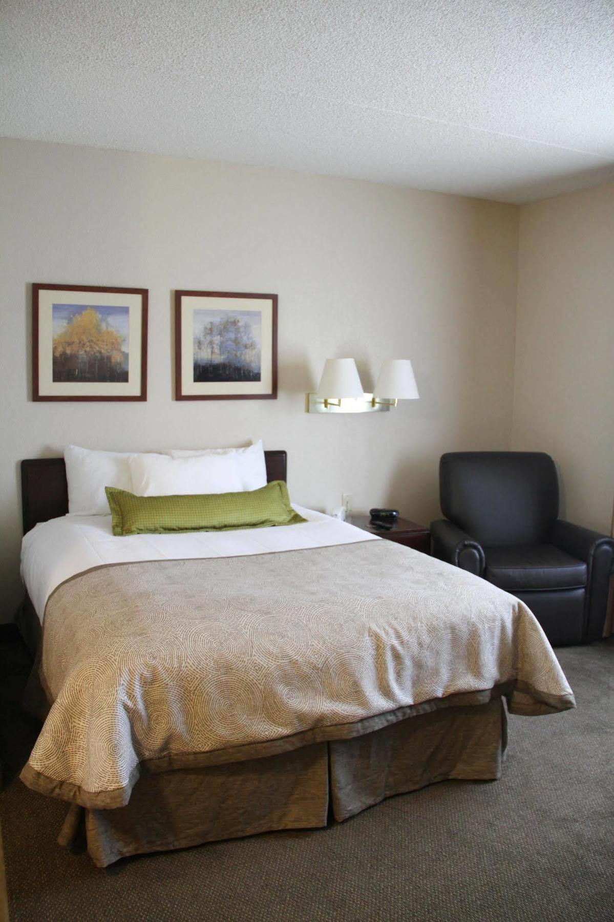 Candlewood Suites - Columbus, An Ihg Hotel Екстер'єр фото
