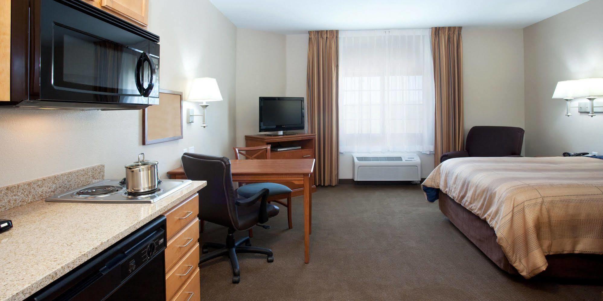 Candlewood Suites - Columbus, An Ihg Hotel Екстер'єр фото